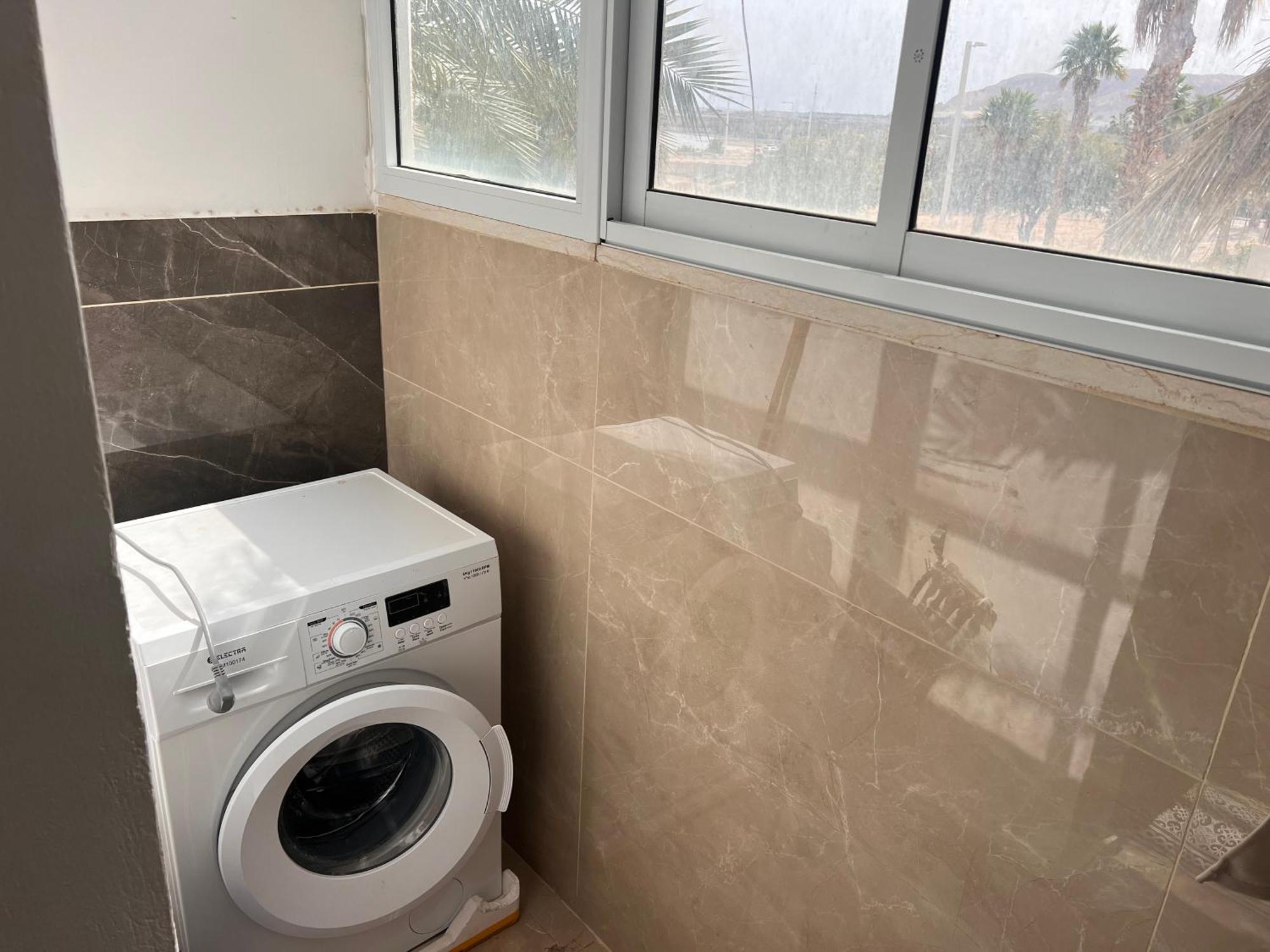 King Of The Dead Sea By Crown Apartment Neve Zohar Exterior foto