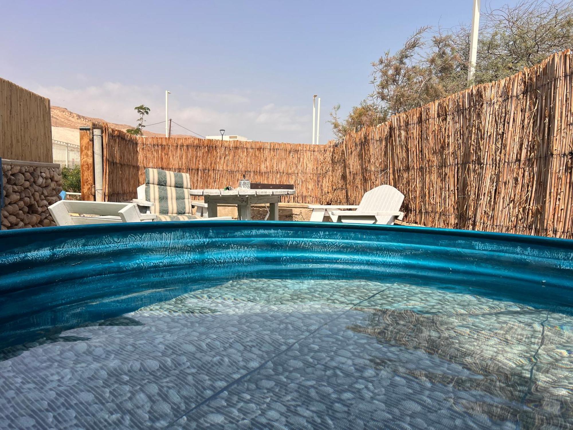 King Of The Dead Sea By Crown Apartment Neve Zohar Exterior foto